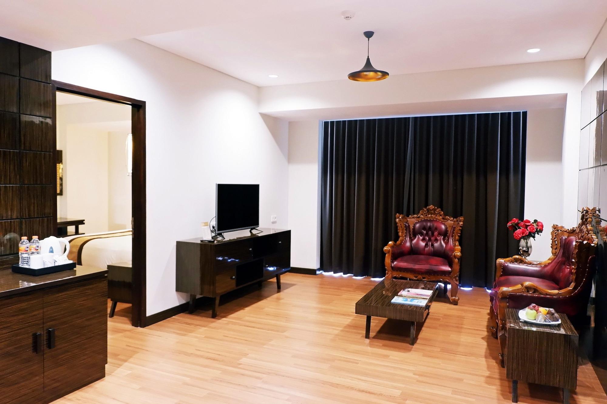 The Atrium Hotel & Resort Yogyakarta Melati Zewnętrze zdjęcie
