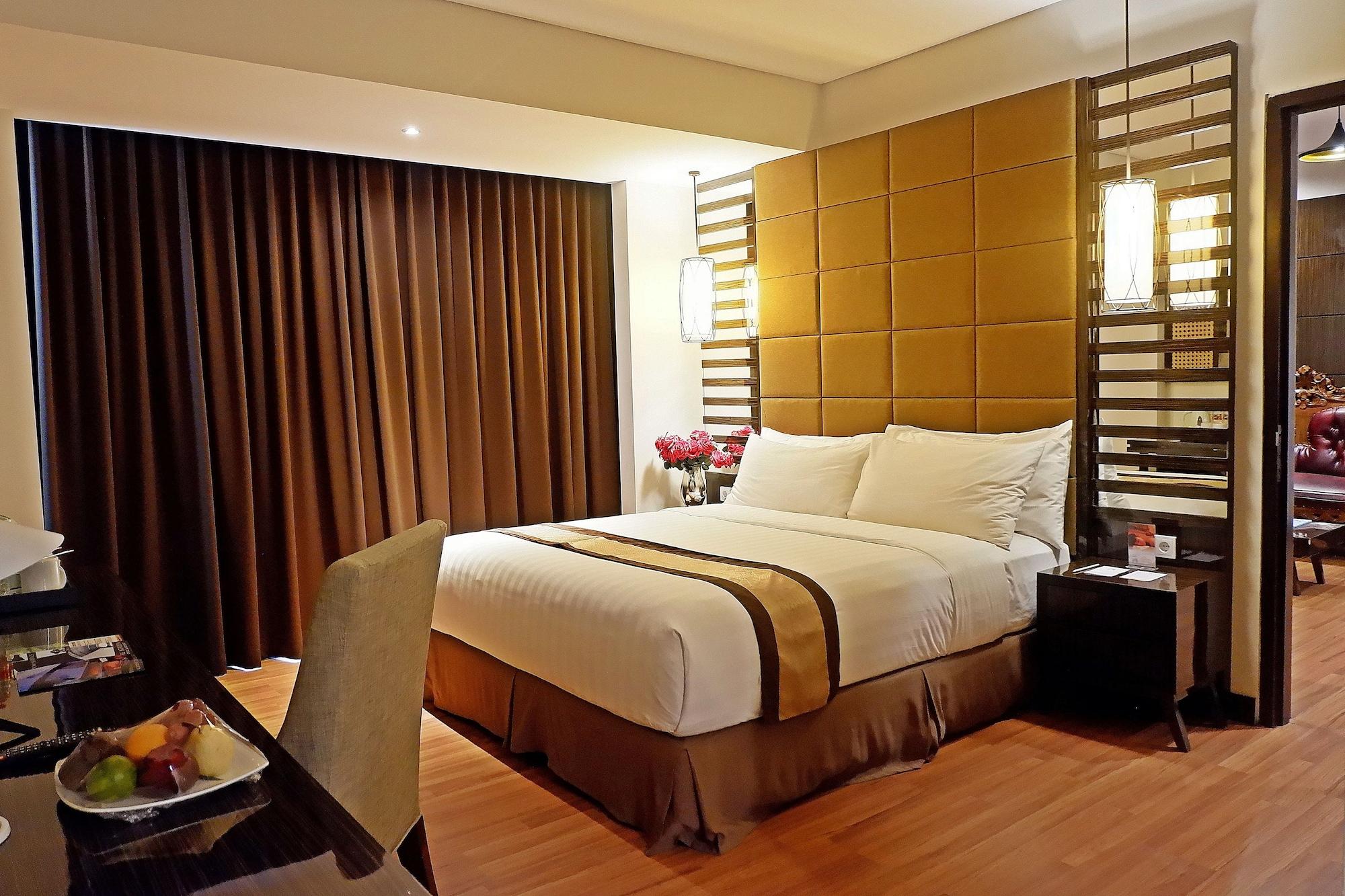The Atrium Hotel & Resort Yogyakarta Melati Zewnętrze zdjęcie