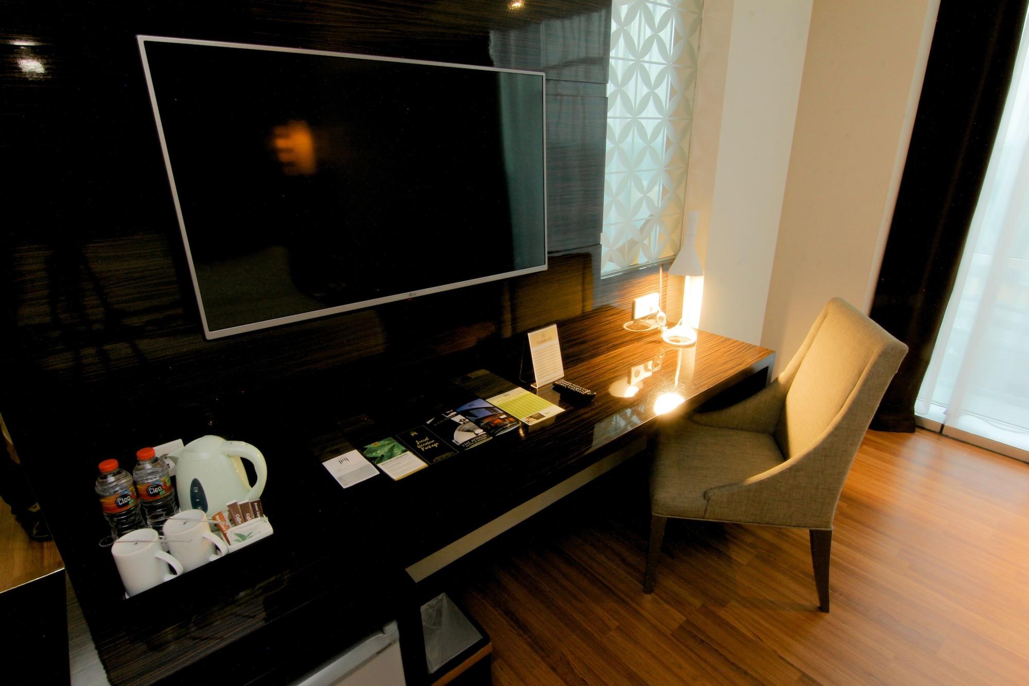 The Atrium Hotel & Resort Yogyakarta Melati Zewnętrze zdjęcie