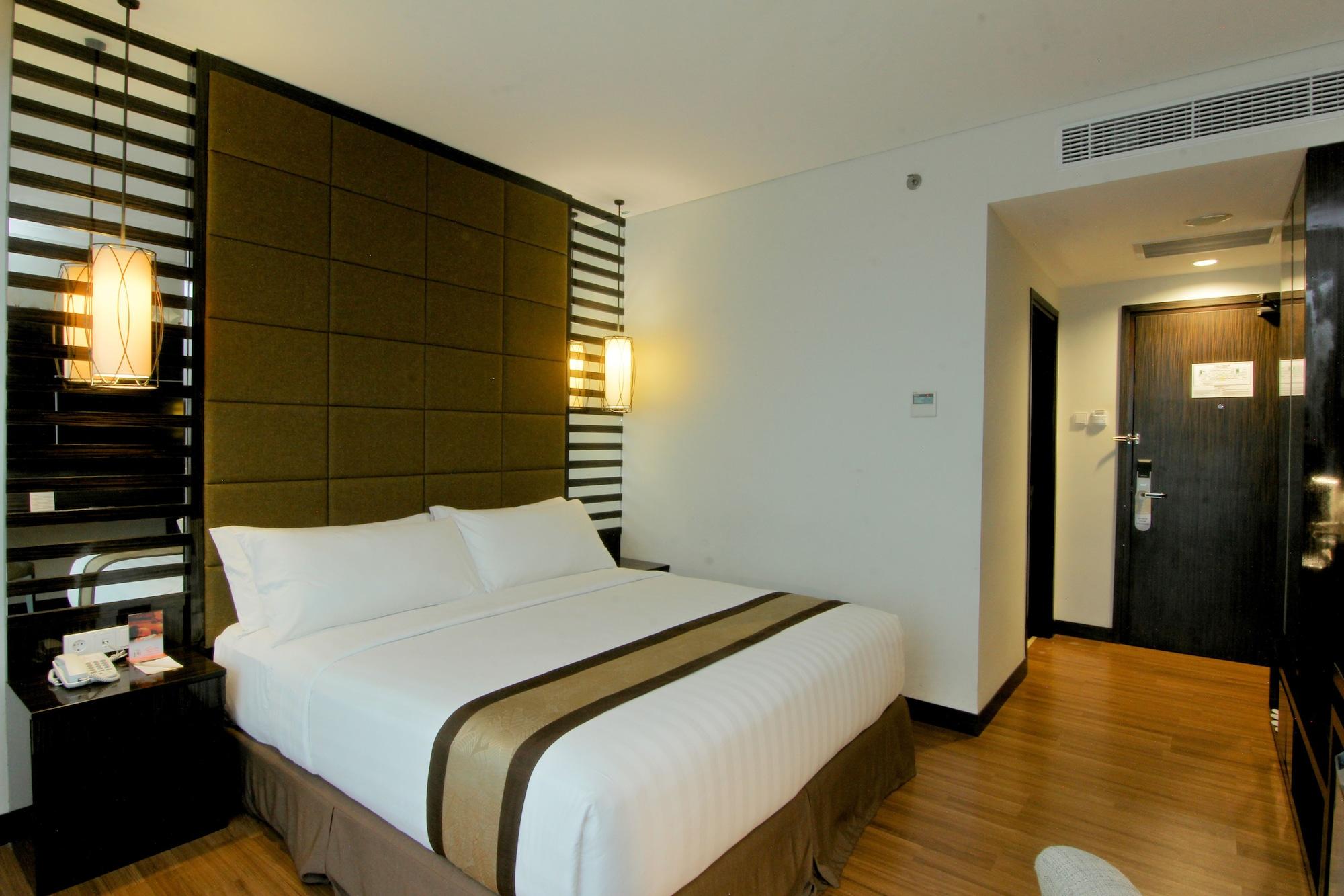 The Atrium Hotel & Resort Yogyakarta Melati Zewnętrze zdjęcie