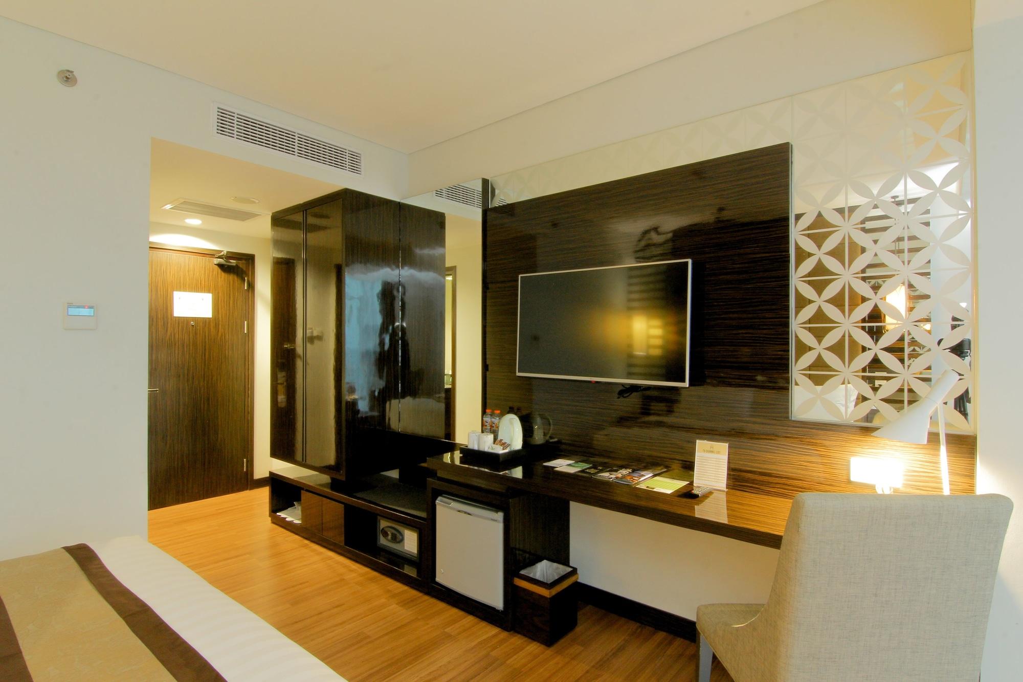 The Atrium Hotel & Resort Yogyakarta Melati Zewnętrze zdjęcie