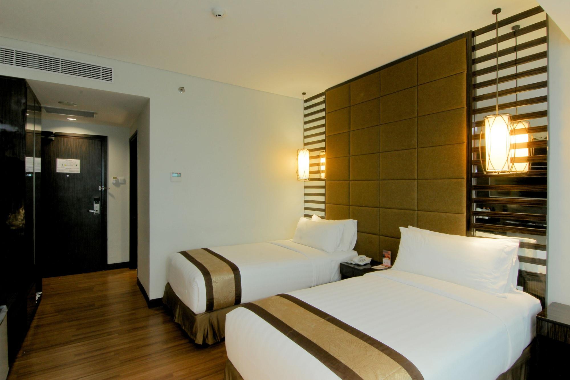 The Atrium Hotel & Resort Yogyakarta Melati Zewnętrze zdjęcie